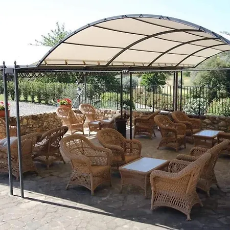 Tenuta Podere Montauzzo Gospodarstwo agroturystyczne