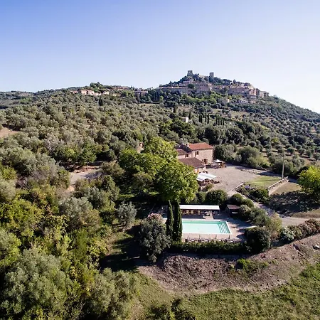 Tenuta Podere Montauzzo * Montemassi